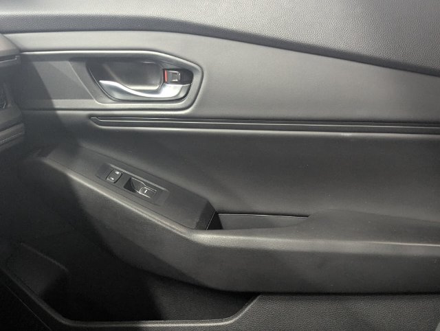 Used 2025 Honda Accord SE image 26