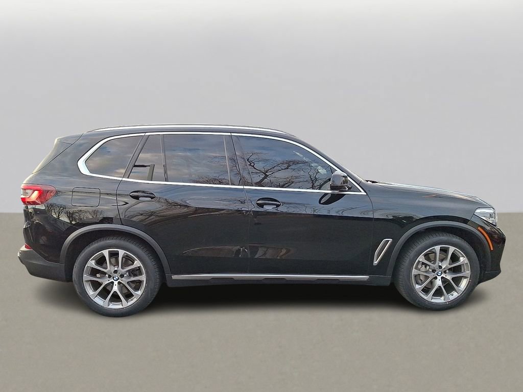 Certified 2023 BMW X5 xDrive40i w/ Premium Package image 4