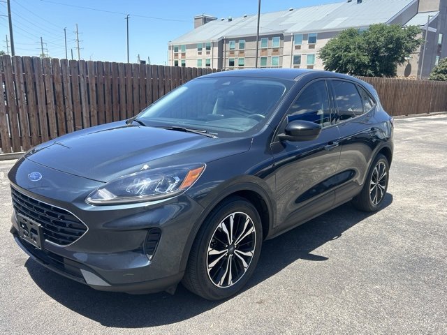 Used 2022 Ford Escape SE w/ SE Sport Appearance Package