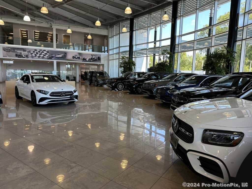 Used 2026 Mercedes-Benz CLE 300 4MATIC Cabriolet image 6