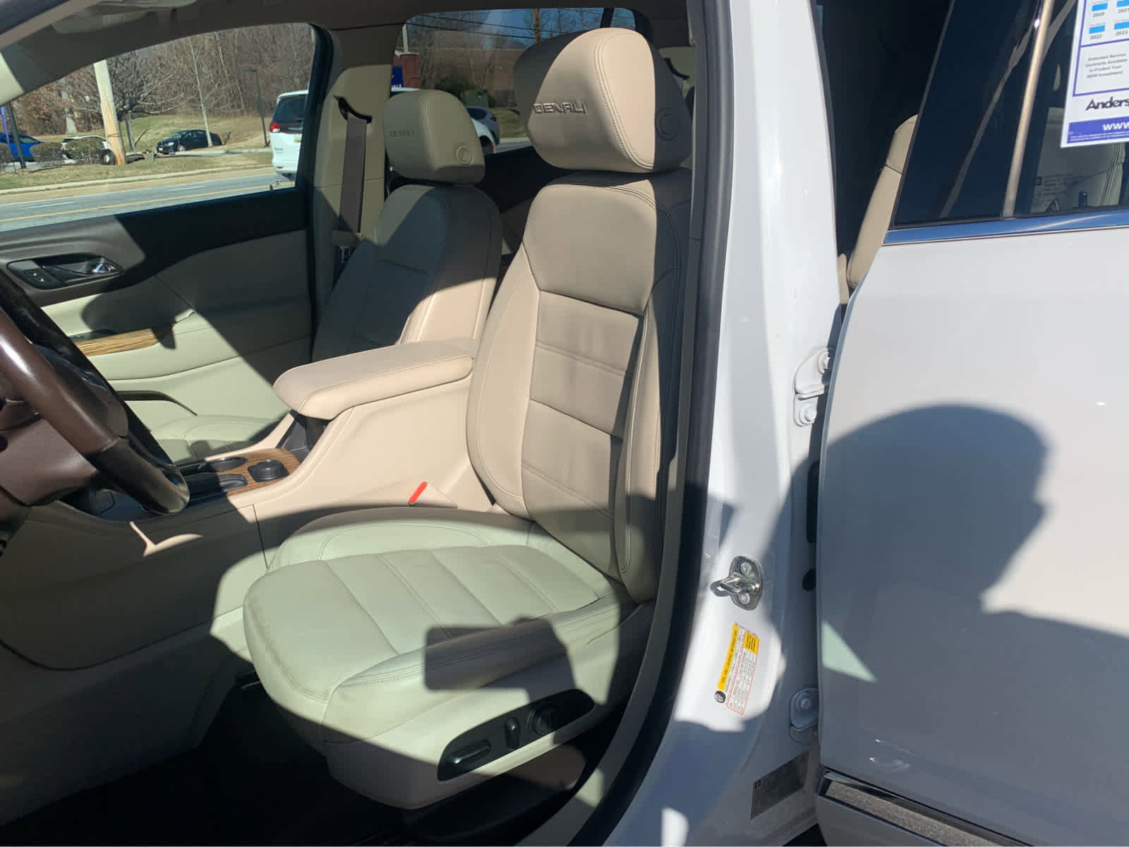 Used 2017 GMC Acadia Denali image 12