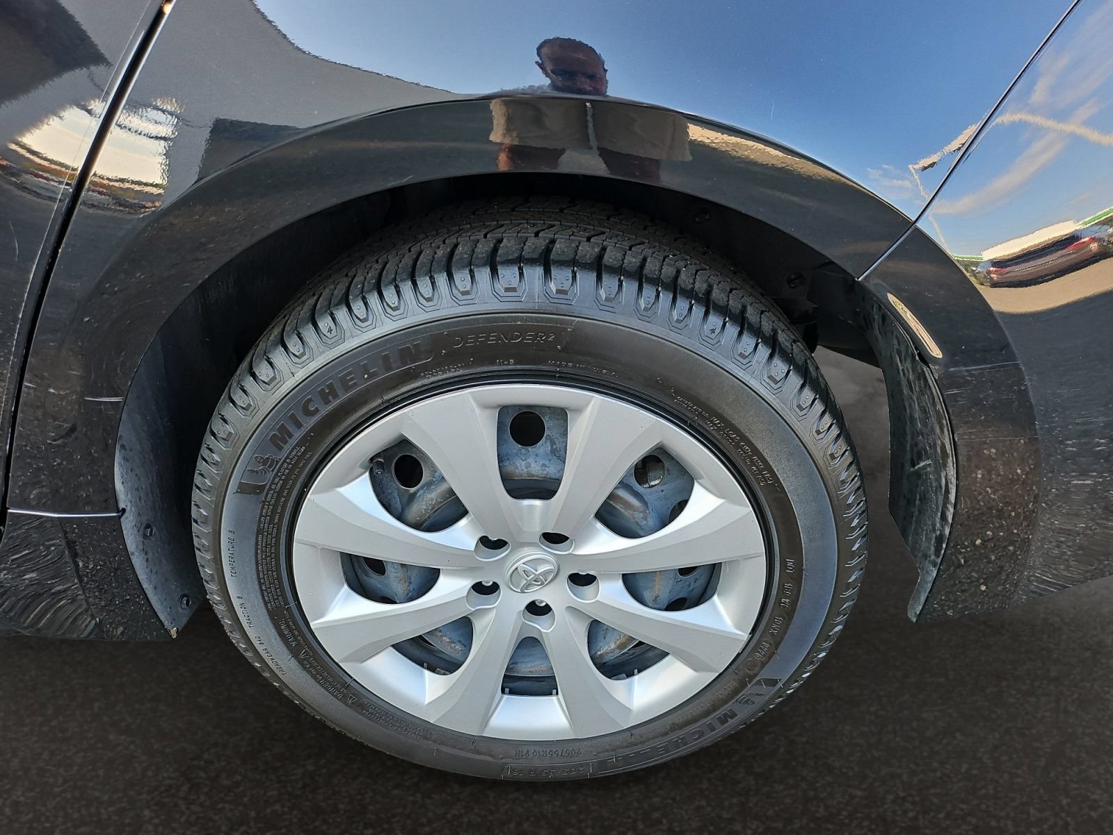 Used 2023 Toyota Corolla LE FWD image 44