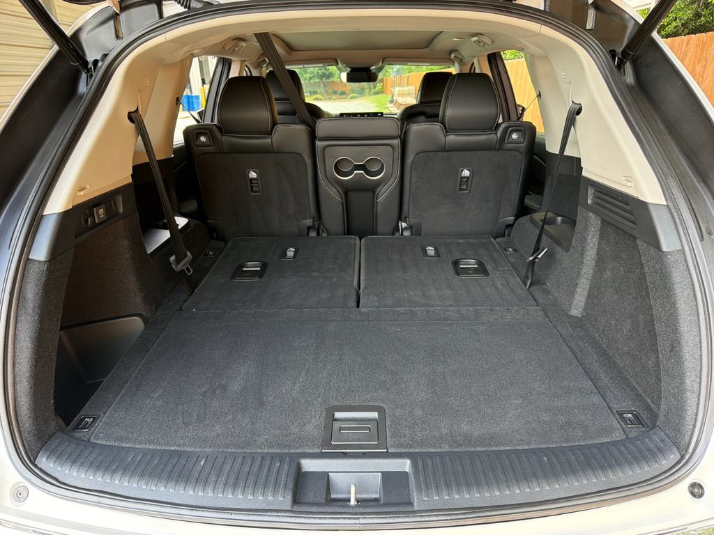 Used 2024 Acura MDX w/ Technology Package FWD image 36