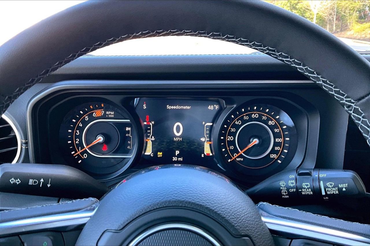 New 2026 Jeep Wrangler Sahara AWD/4WD image 12