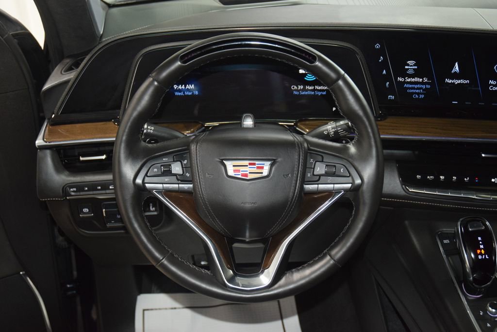 Used 2024 Cadillac Escalade Premium Luxury Platinum image 37