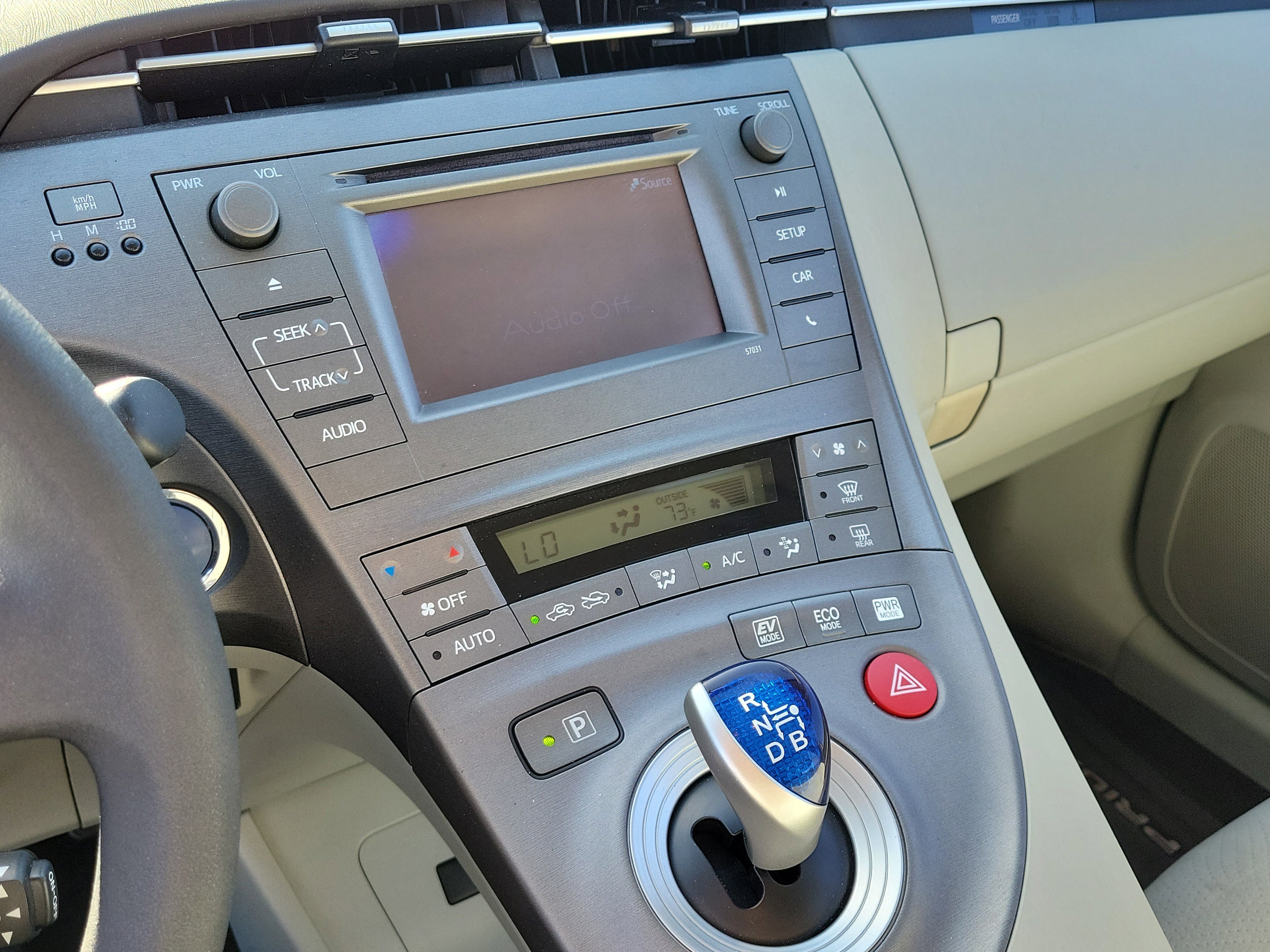 Used 2015 Toyota Prius Two FWD image 27