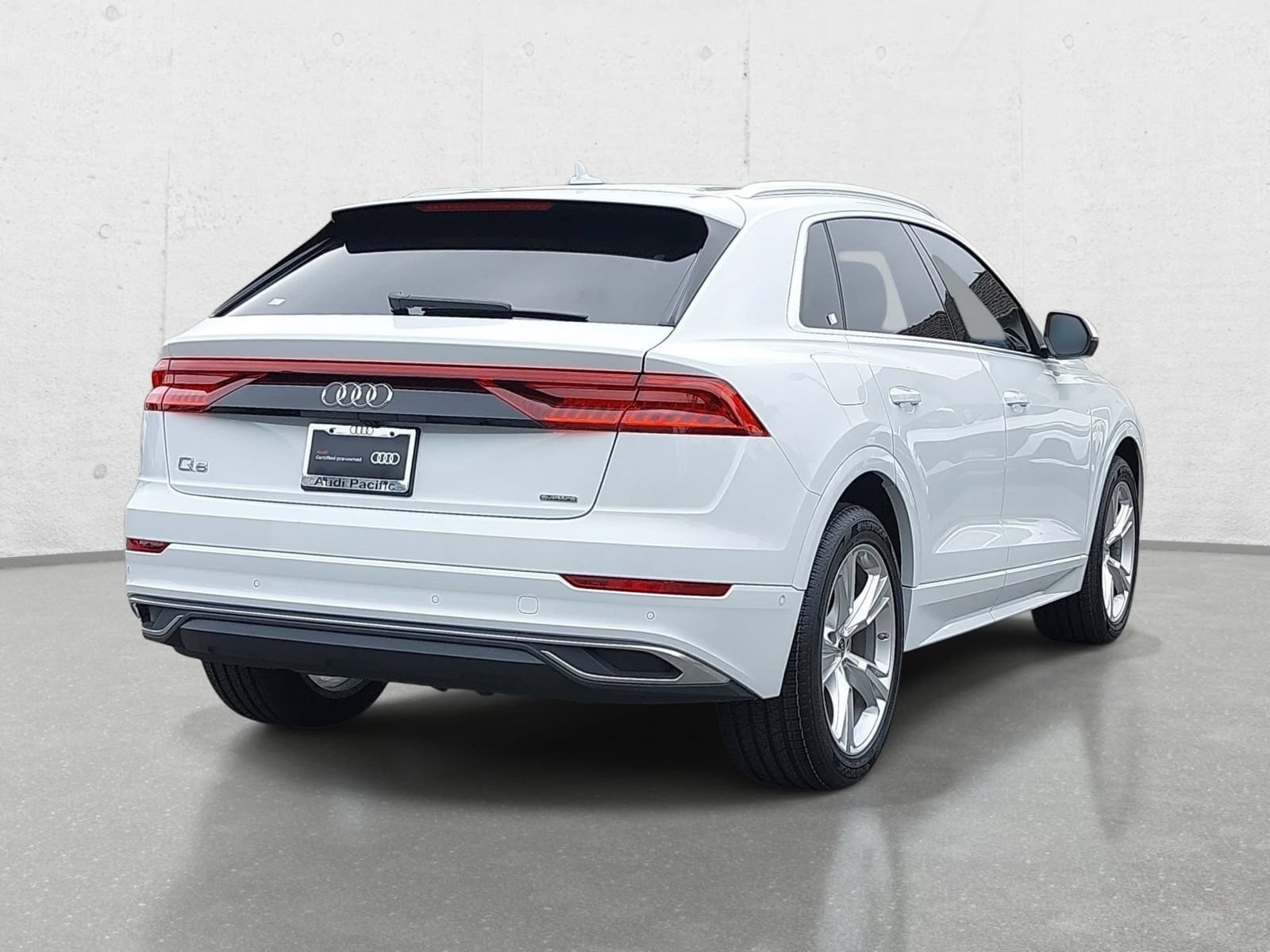 Certified 2023 Audi Q8 Prestige w/ Prestige Package AWD/4WD image 5