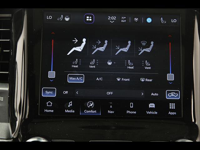 Used 2022 RAM 1500 Laramie AWD/4WD image 11