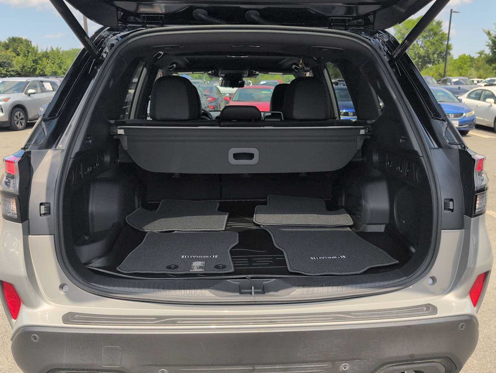 Used 2025 Subaru Forester Touring AWD/4WD image 32