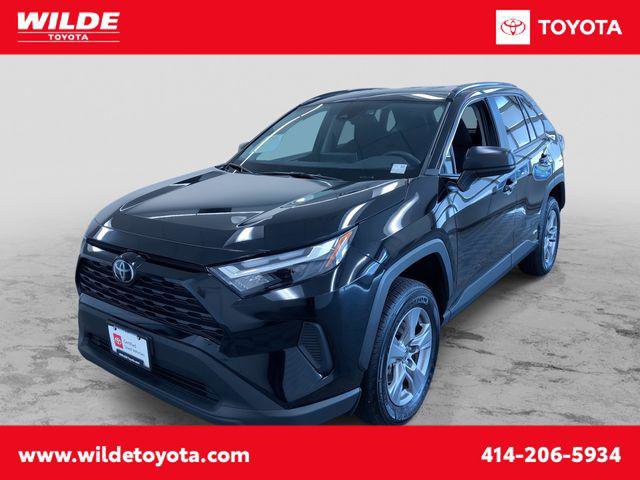 Certified 2025 Toyota RAV4 LE AWD/4WD image 1