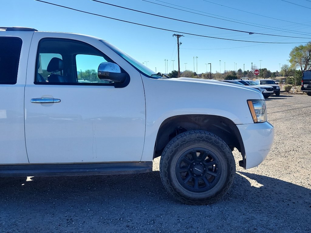Used 2014 Chevrolet Tahoe LT w/ All-Star Edition AWD/4WD image 4