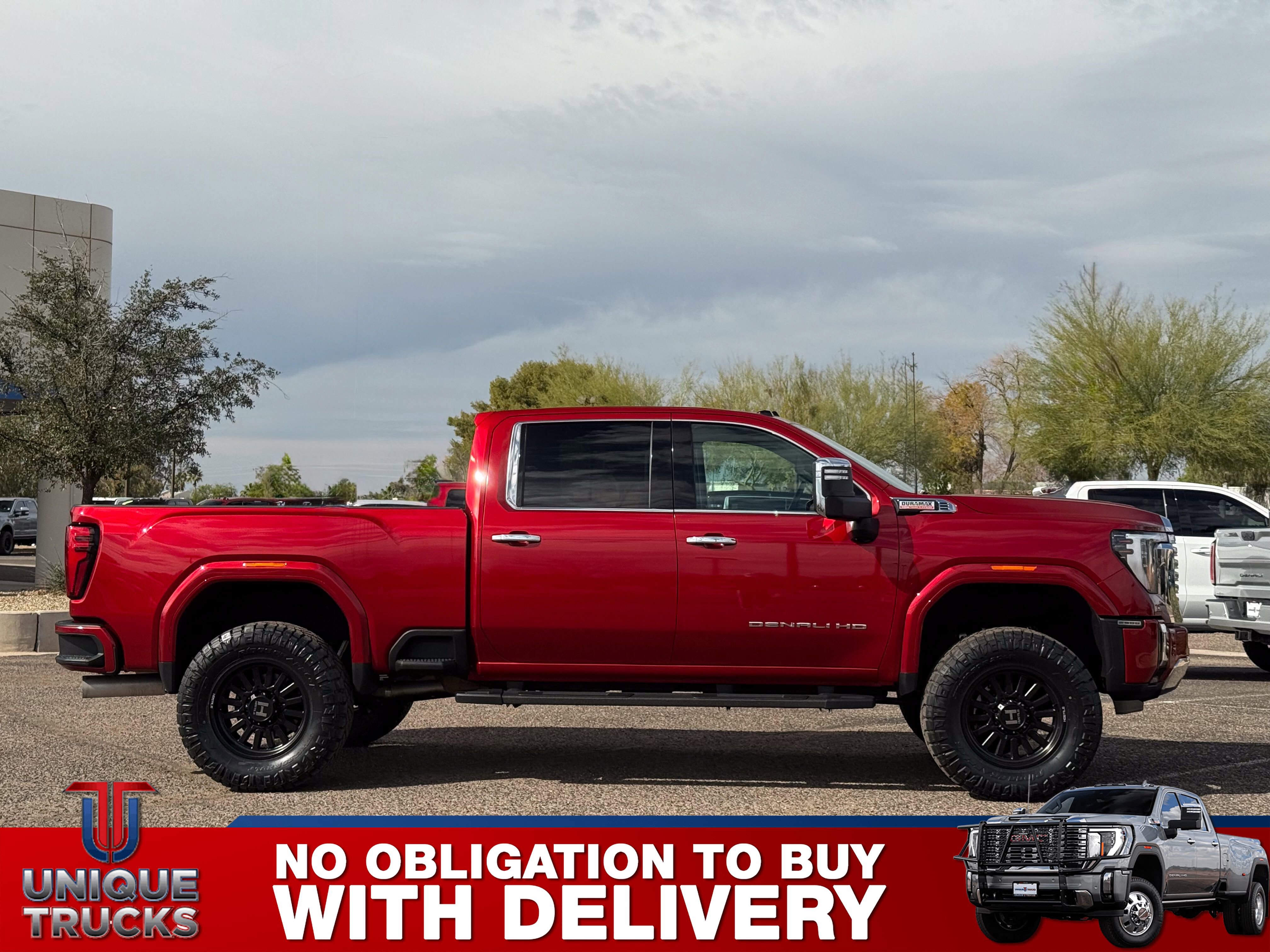 Used 2024 GMC Sierra 2500 Denali w/ Technology Package image 3