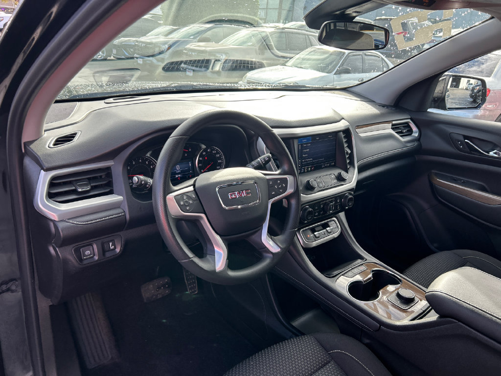 Certified 2023 GMC Acadia SLE FWD image 18
