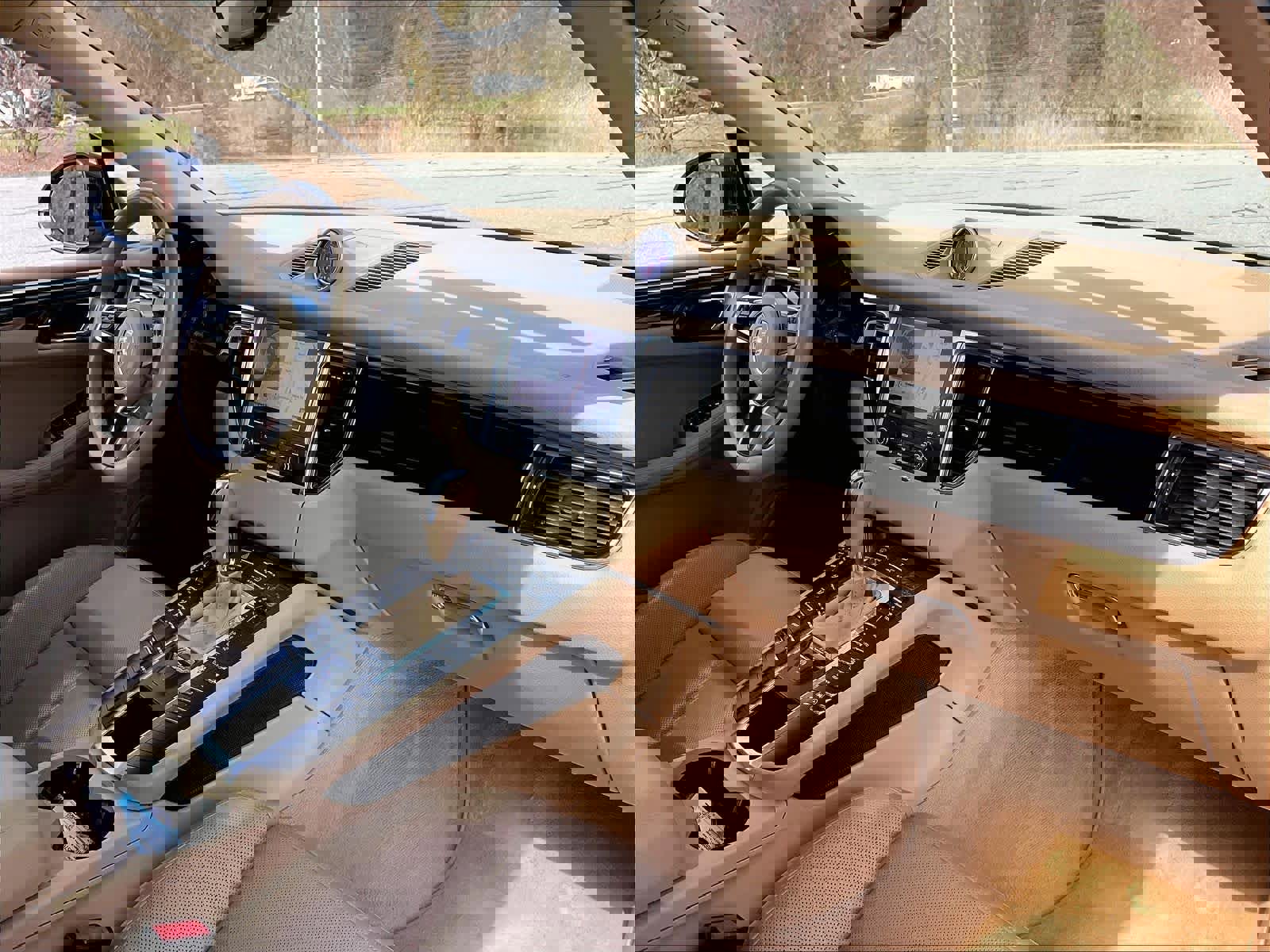 Used 2017 Porsche Macan S image 14