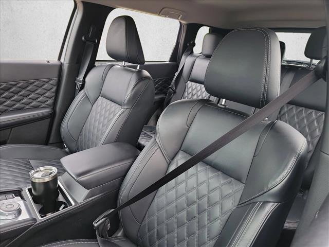 Used 2024 Mitsubishi Outlander SEL image 12