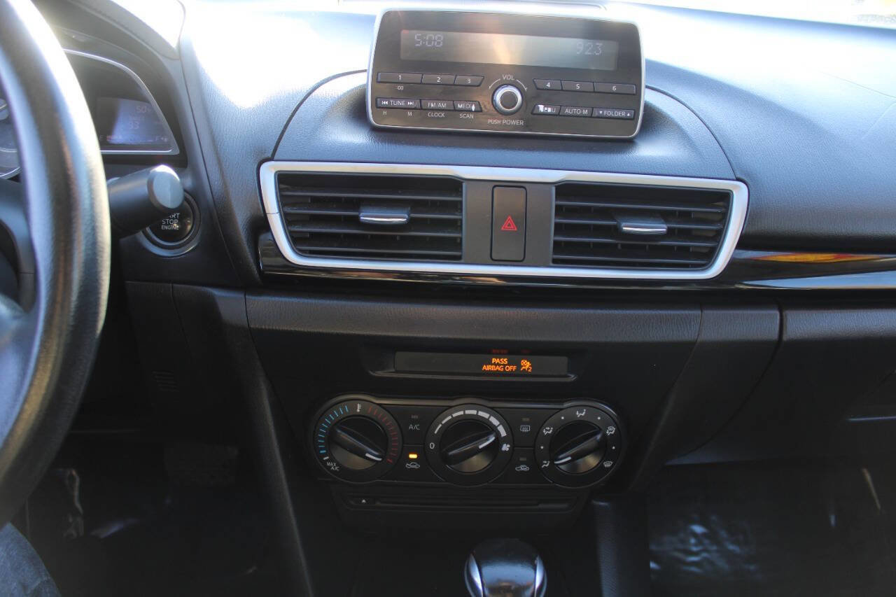 Used 2014 MAZDA MAZDA3 i Sport image 12