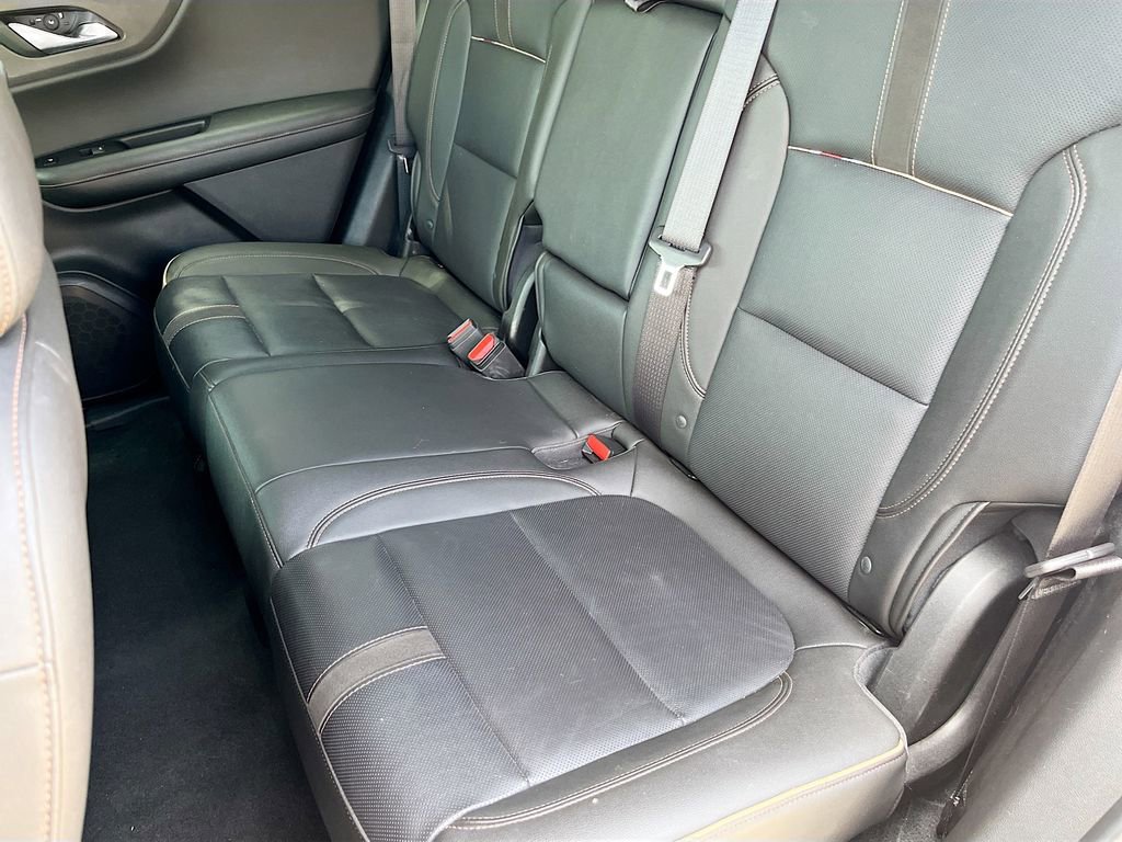 Used 2019 Chevrolet Blazer Premier image 25