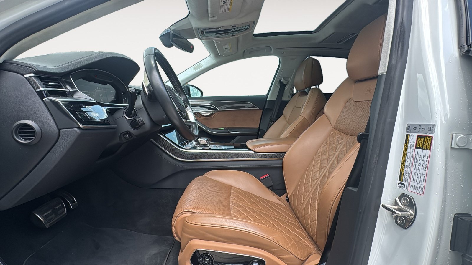 Used 2020 Audi S8 L w/ S8 Executive Package AWD/4WD image 9