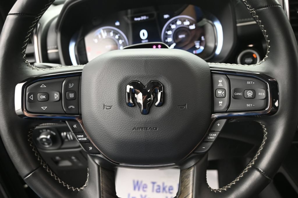 Used 2025 RAM 1500 Limited AWD/4WD image 30