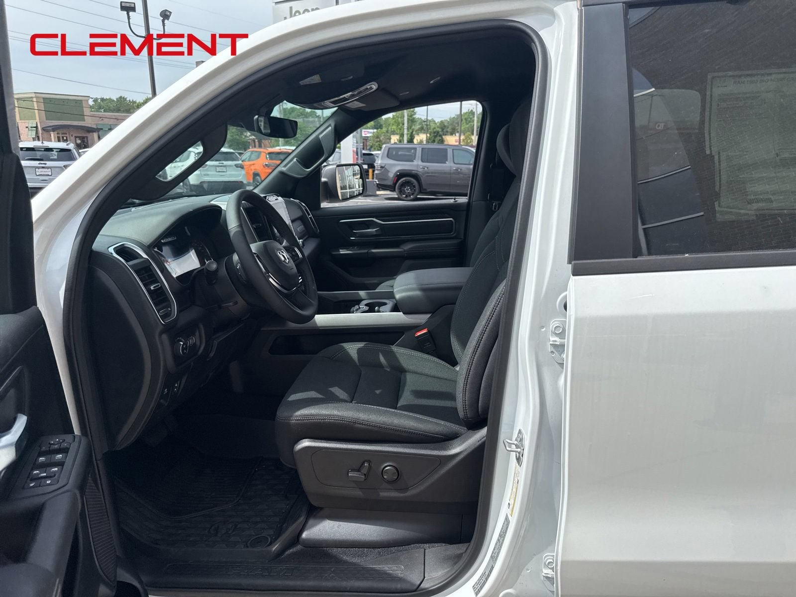 New 2026 RAM 1500 Big Horn AWD/4WD image 18