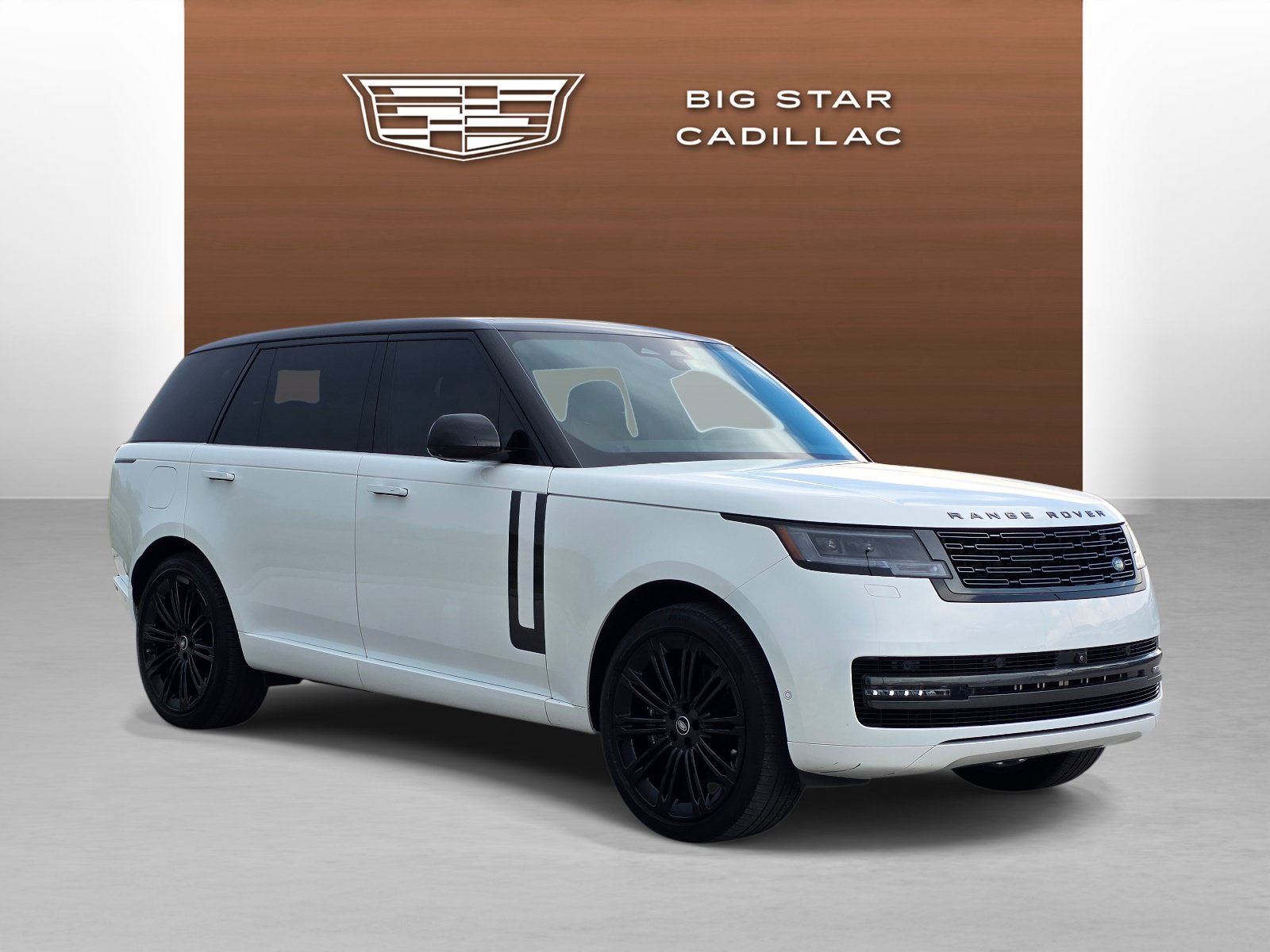 Used 2025 Land Rover Range Rover Long Wheelbase SE AWD/4WD image 7