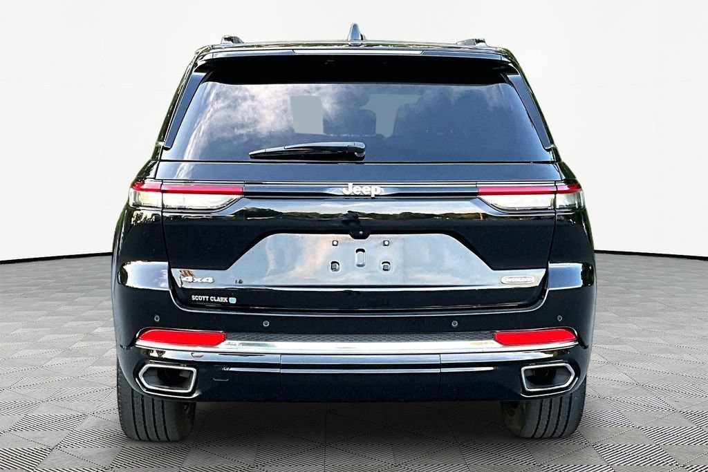 Used 2023 Jeep Grand Cherokee Overland AWD/4WD image 7