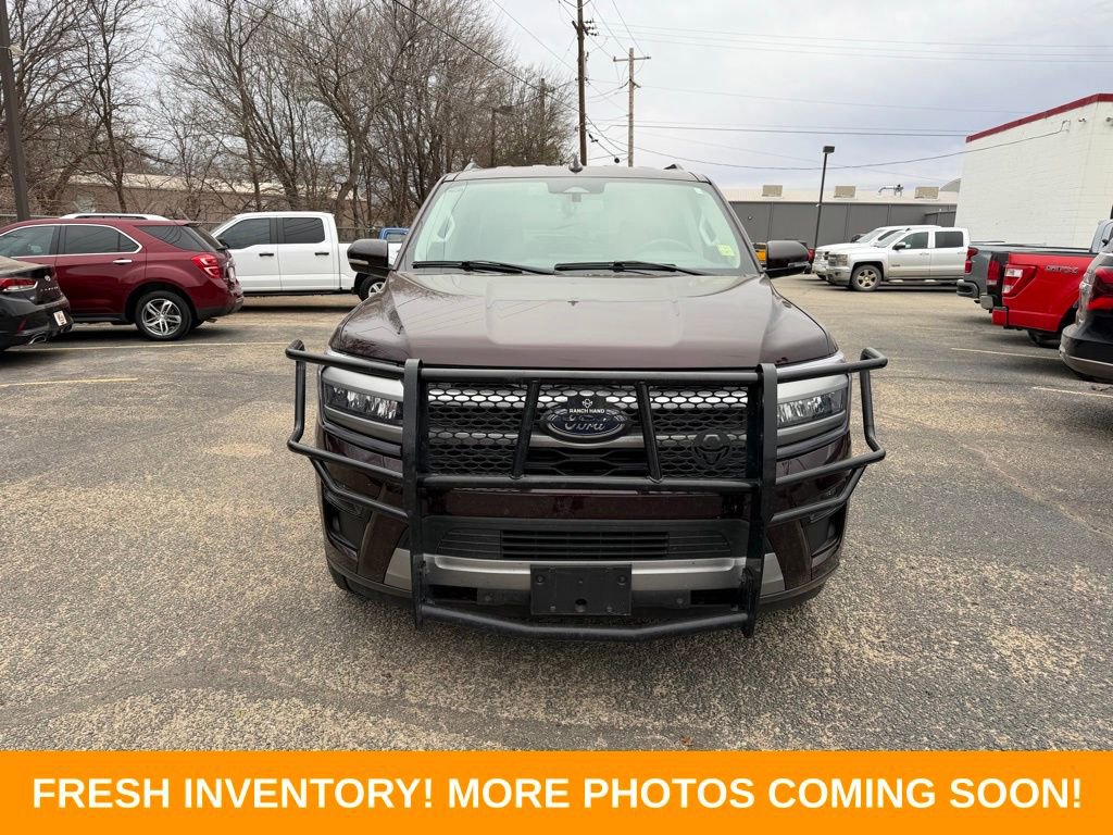 Used 2024 Ford Expedition XLT video 2