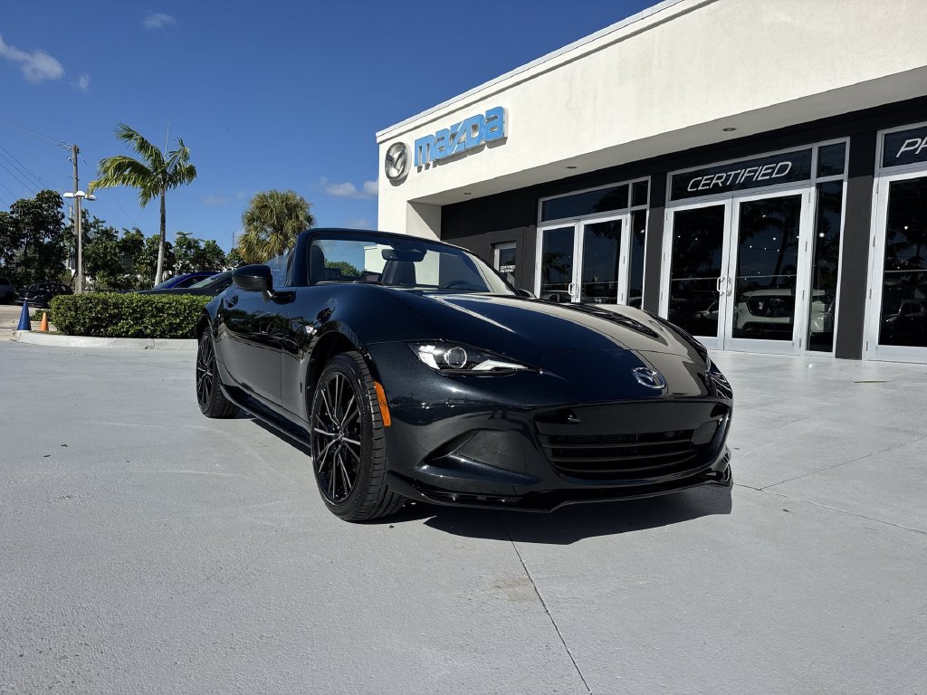 Used 2025 MAZDA MX-5 Miata Grand Touring w/ Appearance Package RWD image 30