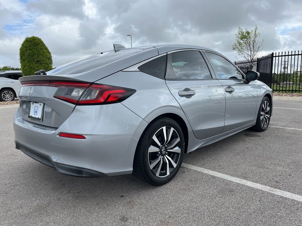 Certified 2022 Honda Civic EX-L image 4