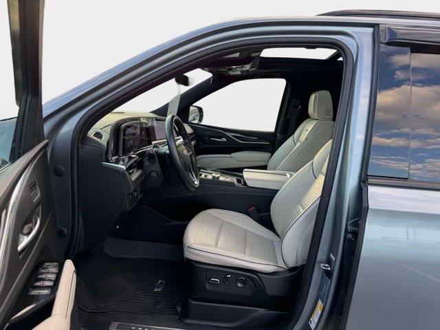 Certified 2023 Cadillac Escalade Sport w/ Touring Package AWD/4WD image 21