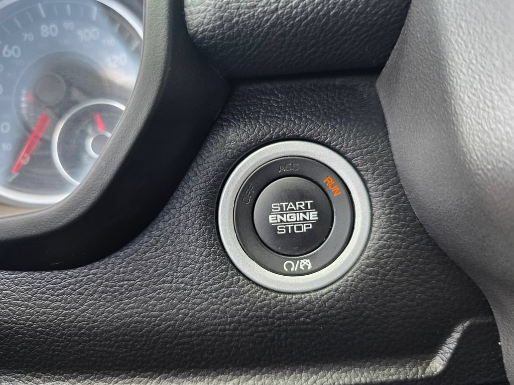 Used 2019 RAM 1500 Sport w/ Black Appearance Package AWD/4WD image 19