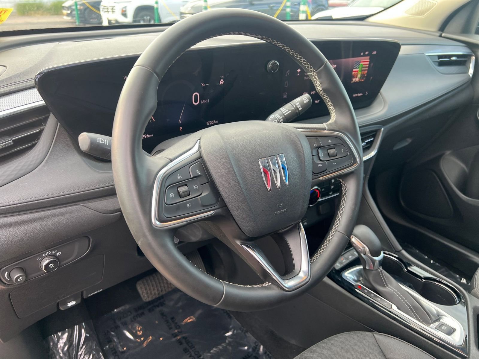 Used 2025 Buick Encore GX Preferred image 28