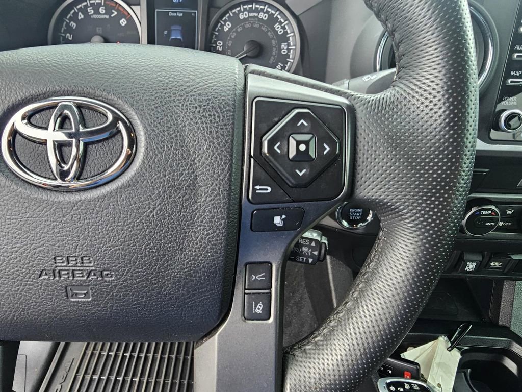 Used 2023 Toyota Tacoma TRD Sport image 18