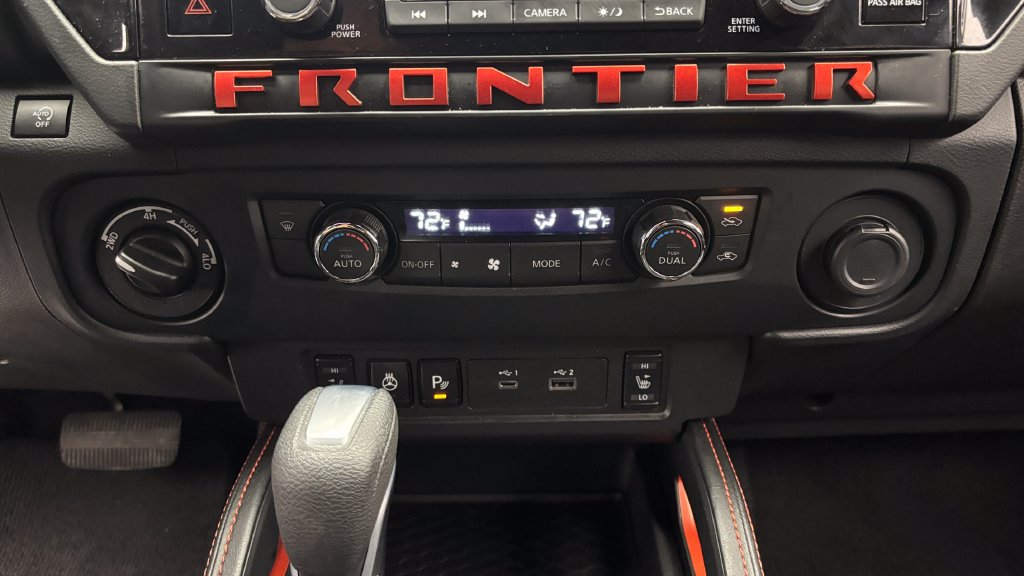 Used 2026 Nissan Frontier PRO-4X AWD/4WD image 28