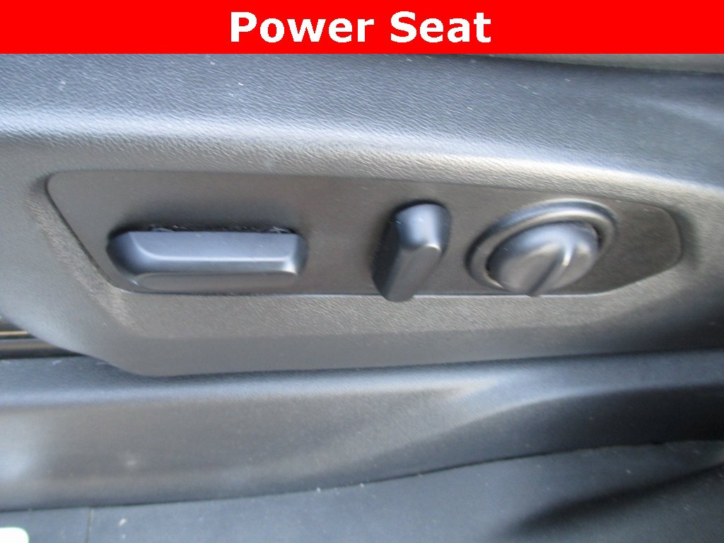 Used 2021 Chevrolet Silverado 1500 RST image 26