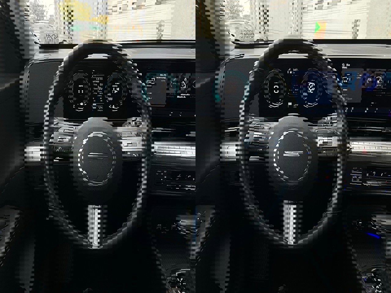 Used 2025 Hyundai Kona SEL image 34