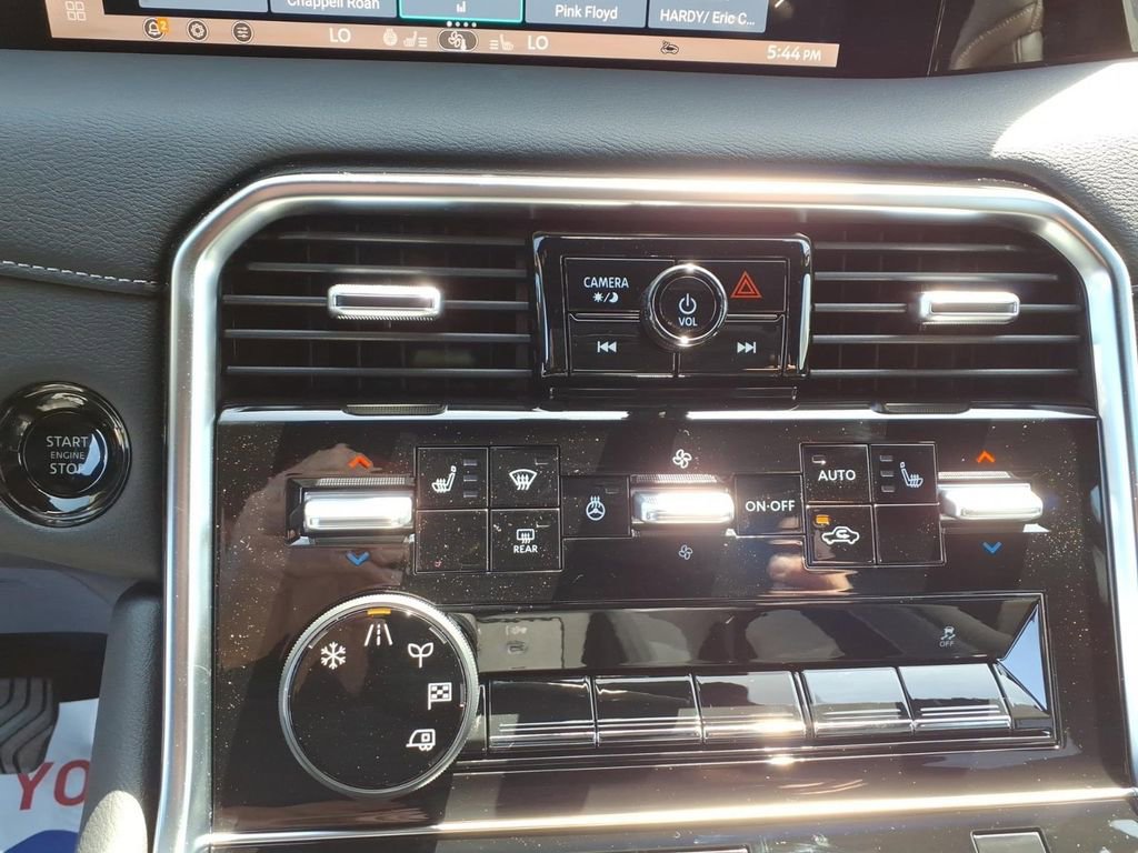 New 2026 Nissan Armada SL w/ Captain's Chari Seat Package image 22