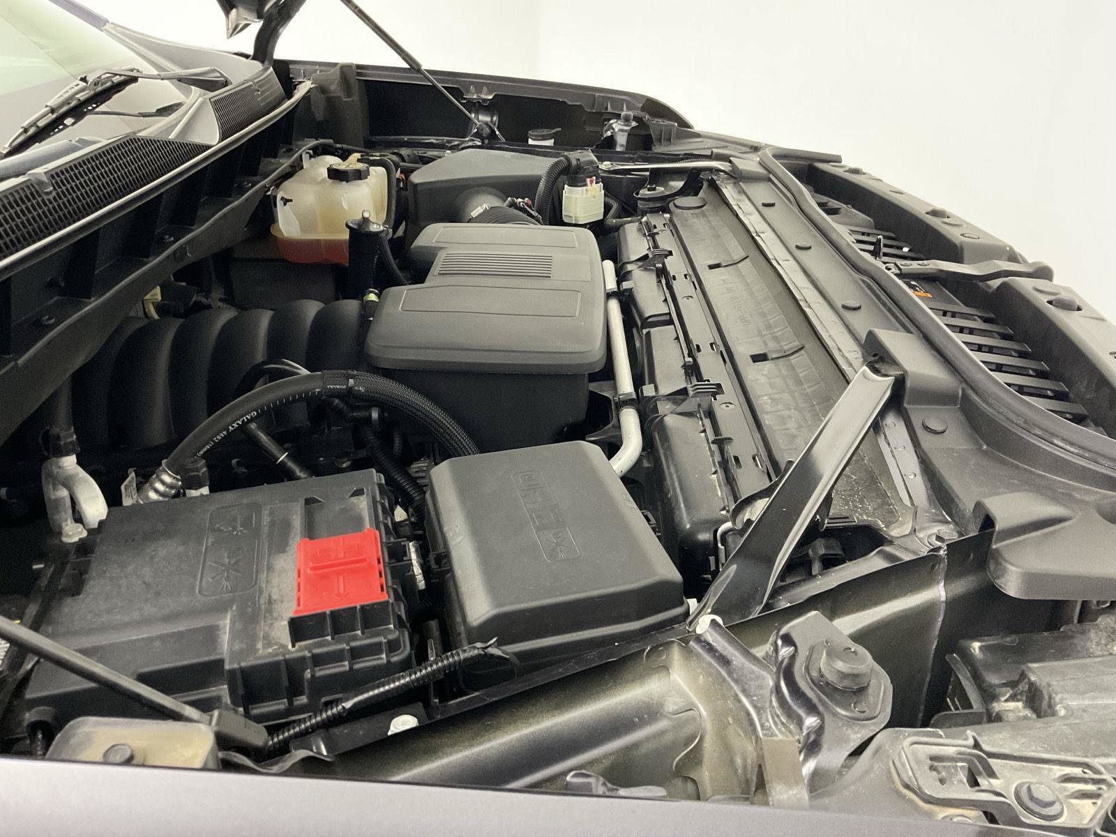 Certified 2023 Chevrolet Silverado 1500 LT w/ Z71 Off-Road Package AWD/4WD image 21