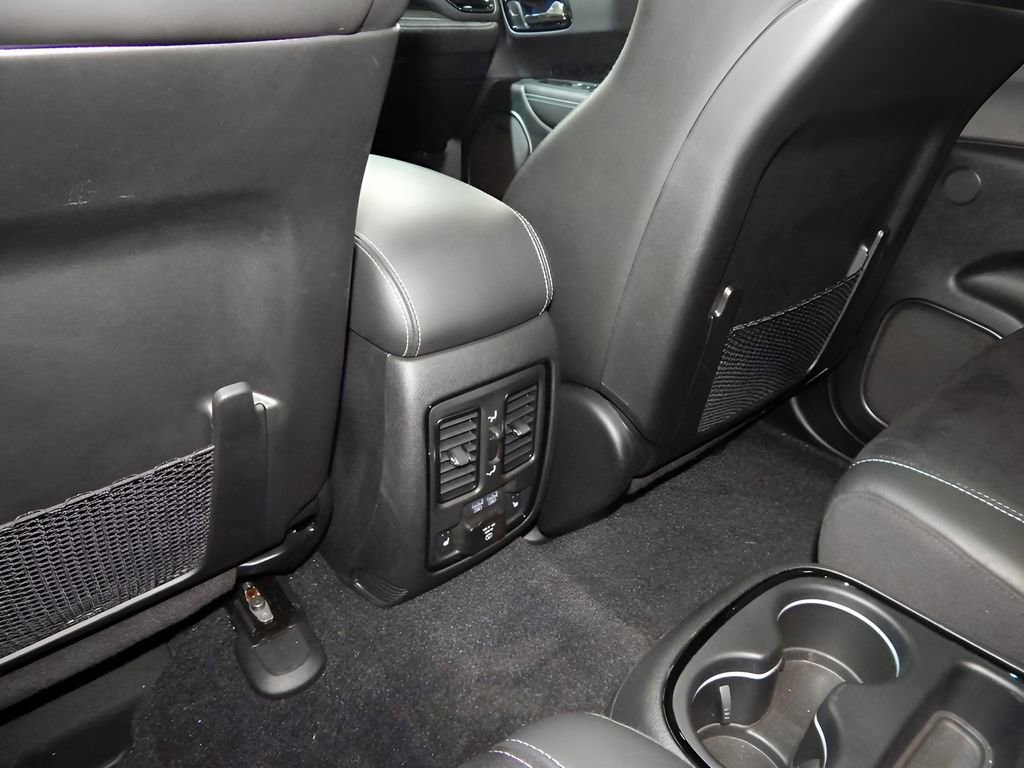 Used 2022 Dodge Durango SRT w/ SRT Interior Appearance Group image 37