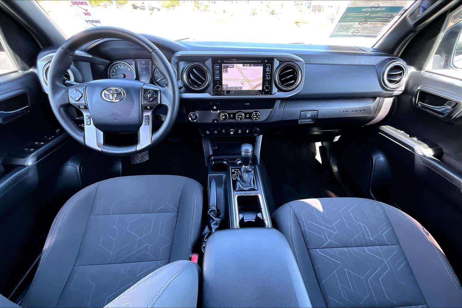 Used 2019 Toyota Tacoma TRD Sport w/ Technology Package RWD image 14