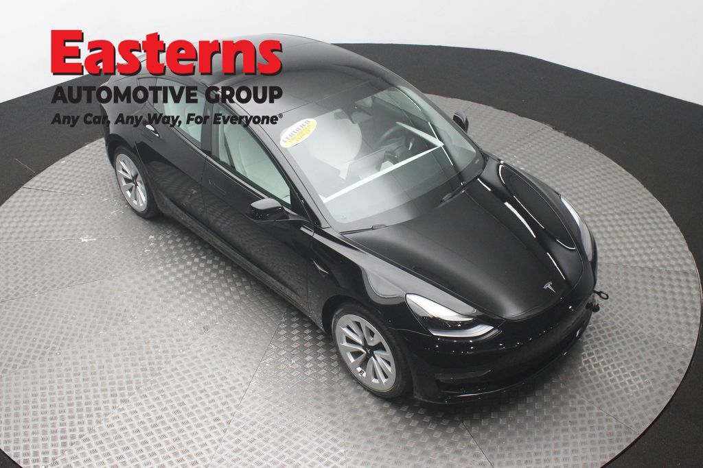 Used 2022 Tesla Model 3 image 3