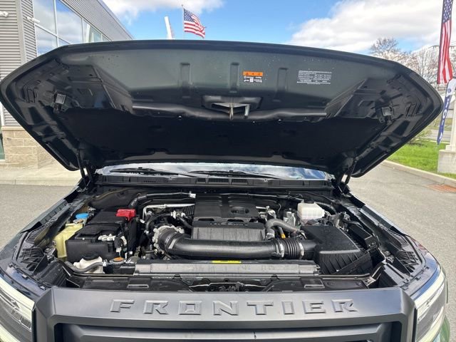 Used 2024 Nissan Frontier PRO-4X w/ Pro Premium Package image 17