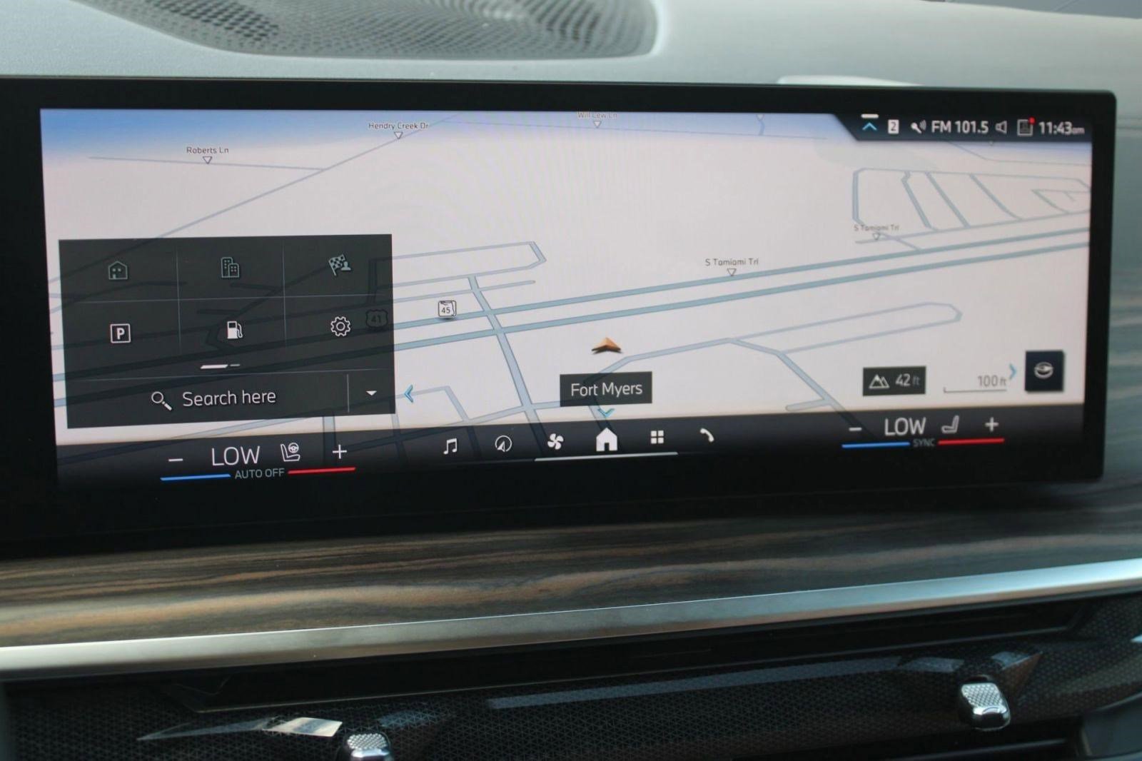 Certified 2024 BMW X7 xDrive40i image 28