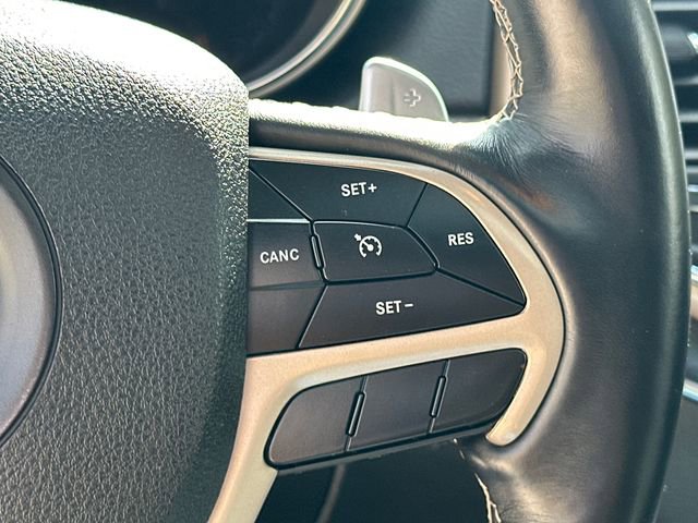 Used 2017 Jeep Grand Cherokee Limited AWD/4WD image 32