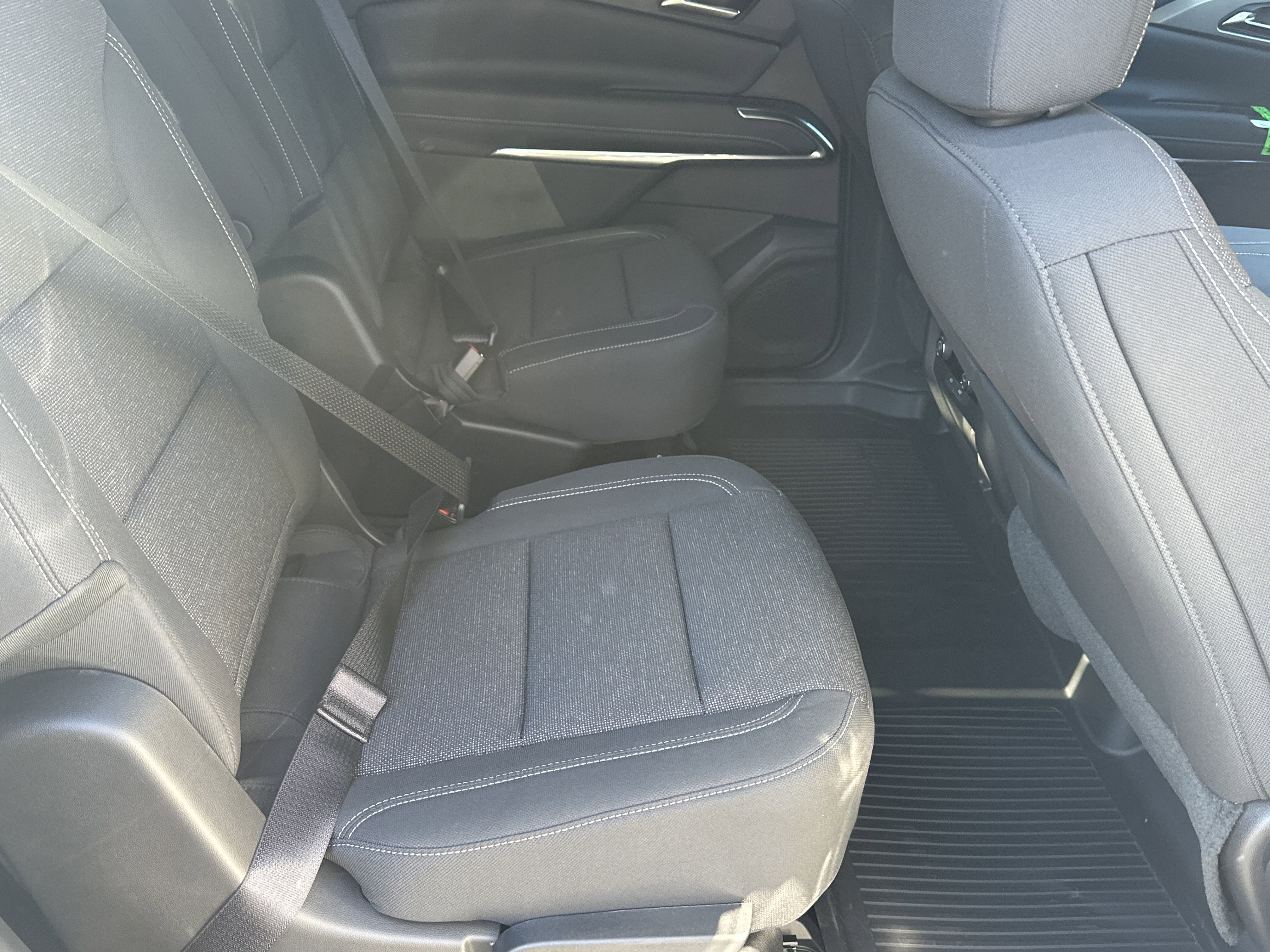 New 2026 Chevrolet Traverse LT w/ Sun and Wheel Package image 15