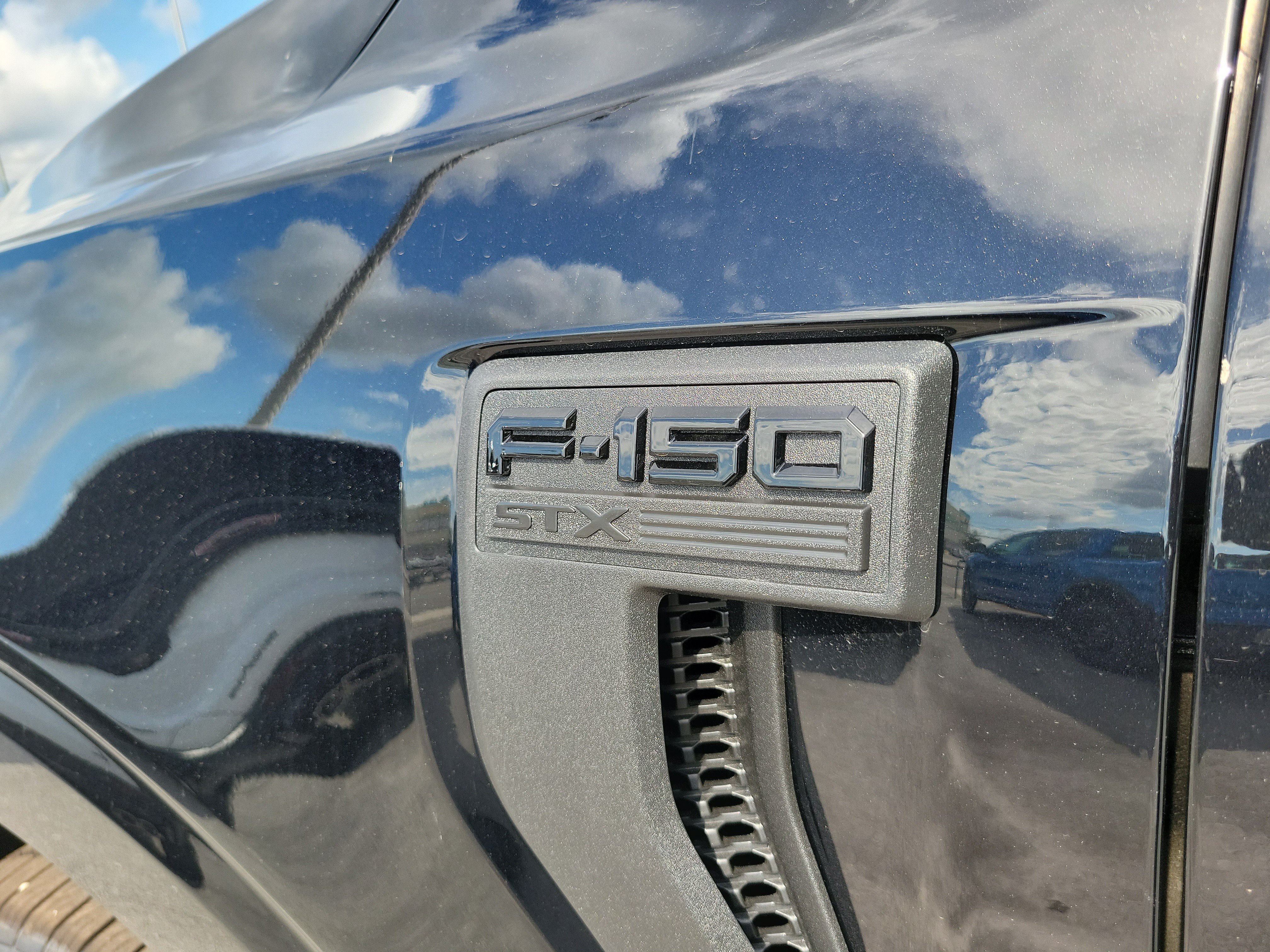 New 2026 Ford F150 STX w/ Equipment Group 200A RWD image 8