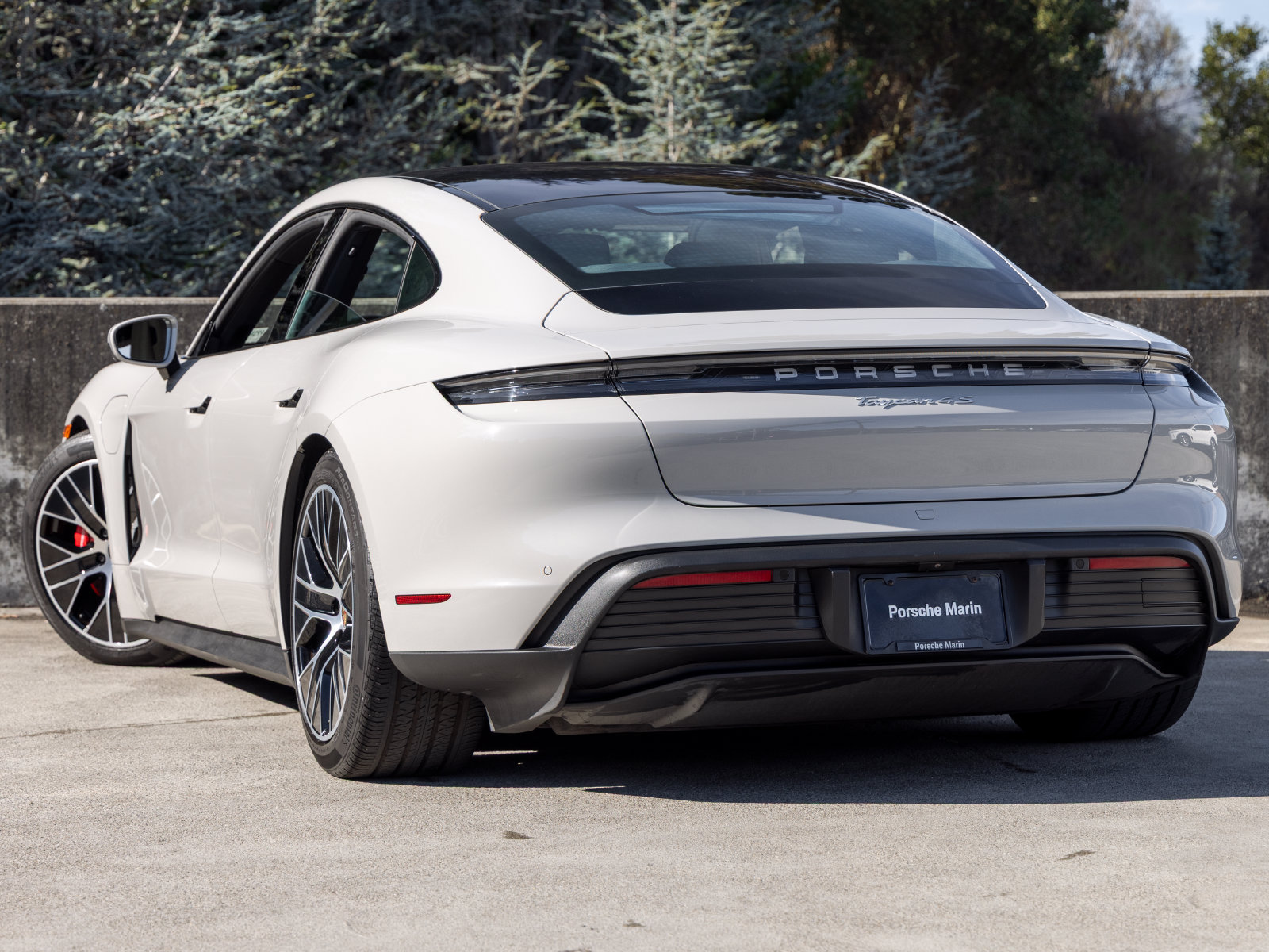 Certified 2023 Porsche Taycan 4S AWD/4WD image 3