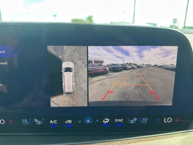 New 2026 Chevrolet Suburban High Country image 24