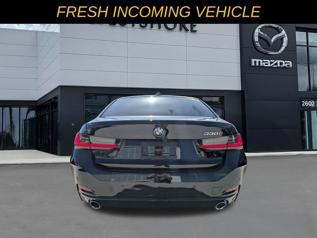Used 2024 BMW 330i Sedan w/ Convenience Package RWD image 4