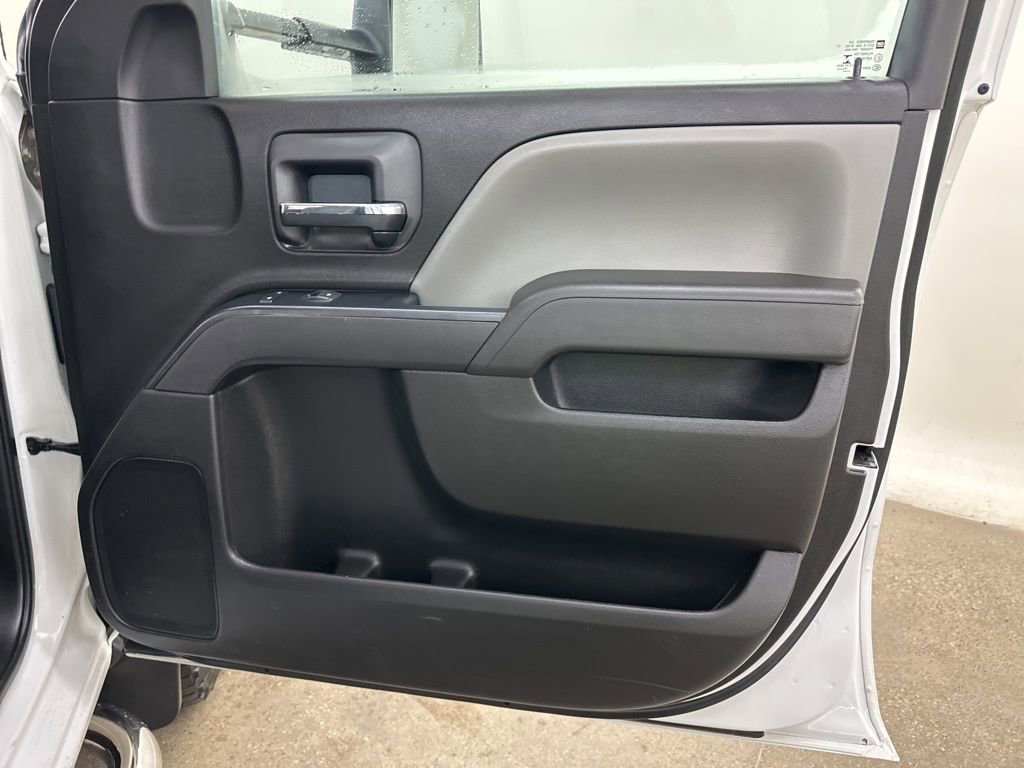 Used 2019 Chevrolet Silverado 2500 W/T w/ Snow Plow Prep Package image 19